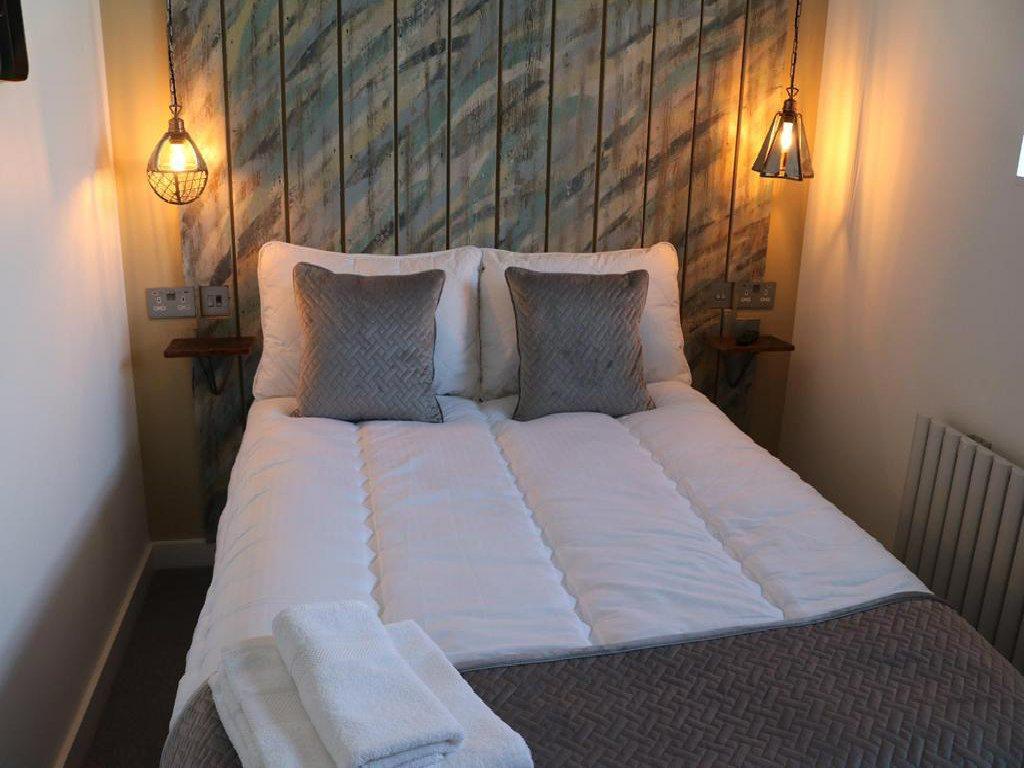 The Cherry Tree Hotel 金士顿布朗特 外观 照片