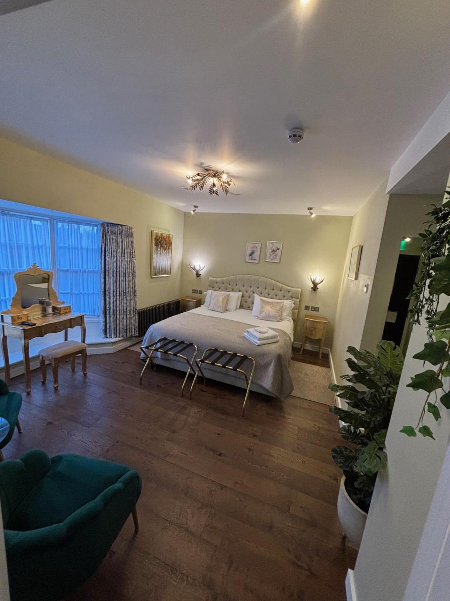 The Cherry Tree Hotel 金士顿布朗特 外观 照片