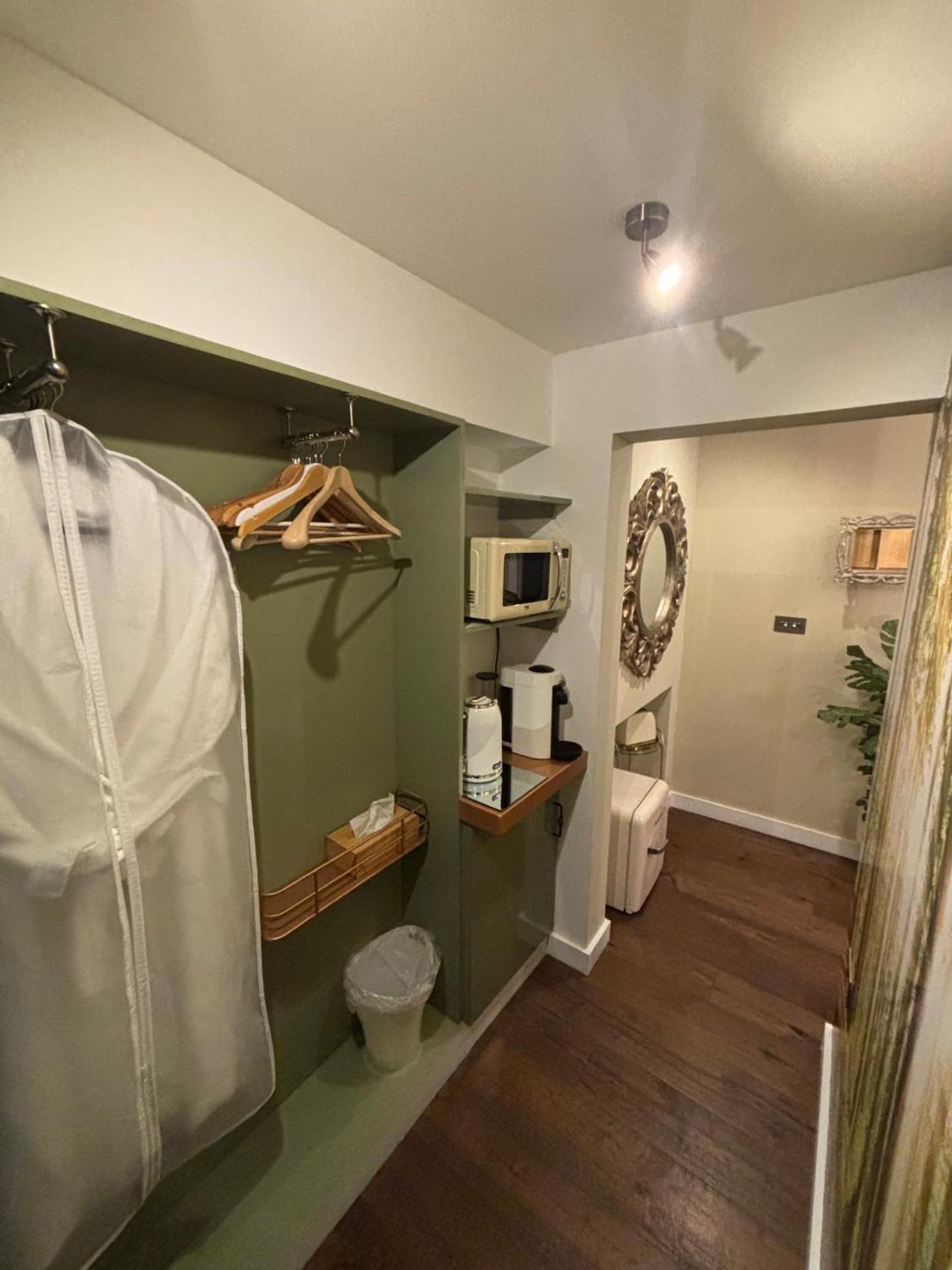 The Cherry Tree Hotel 金士顿布朗特 外观 照片