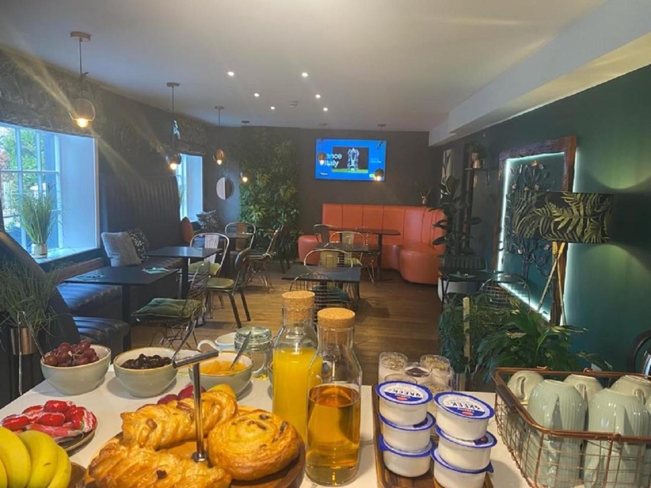 The Cherry Tree Hotel 金士顿布朗特 外观 照片